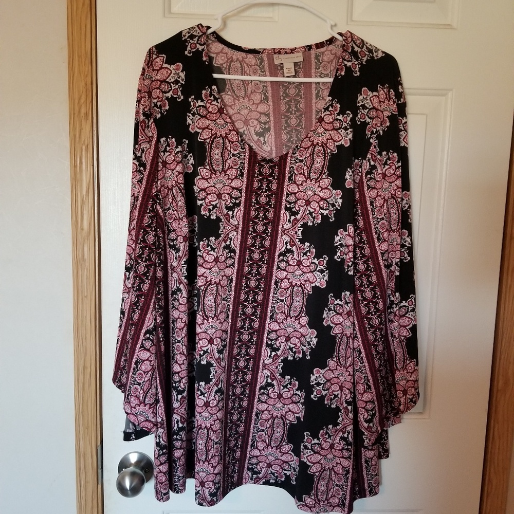 Dress Barn 3X bell sleeve blouse
